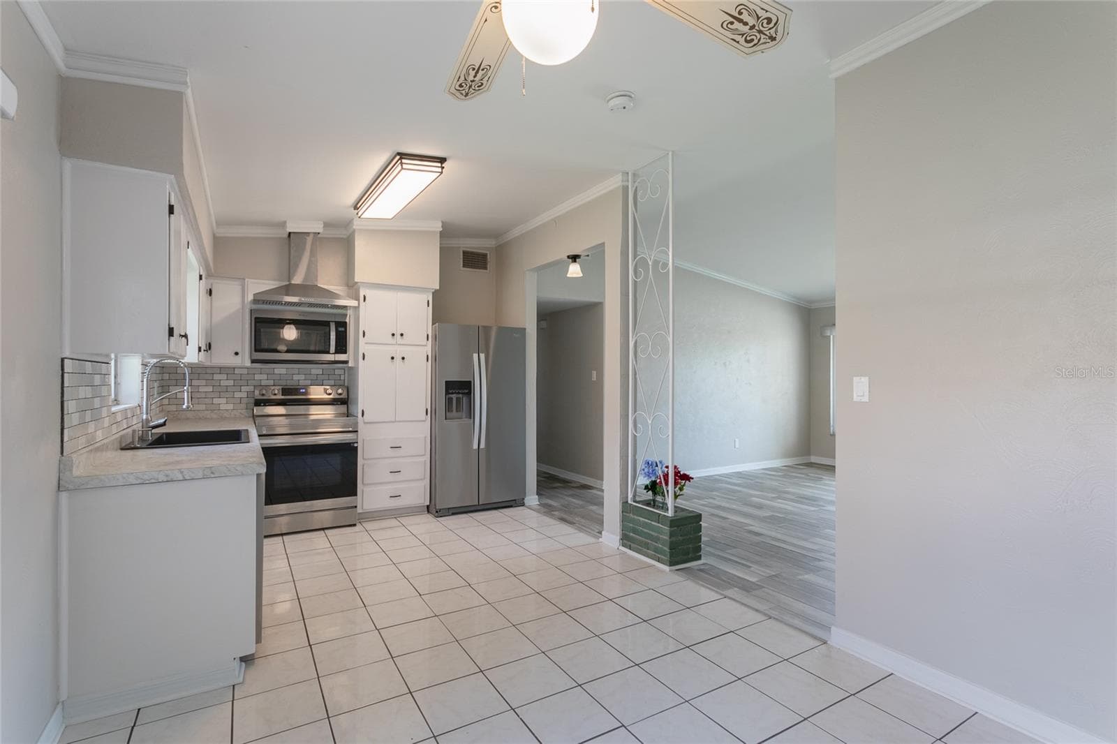 Kitchen - 6518 WALTON WAY, TAMPA