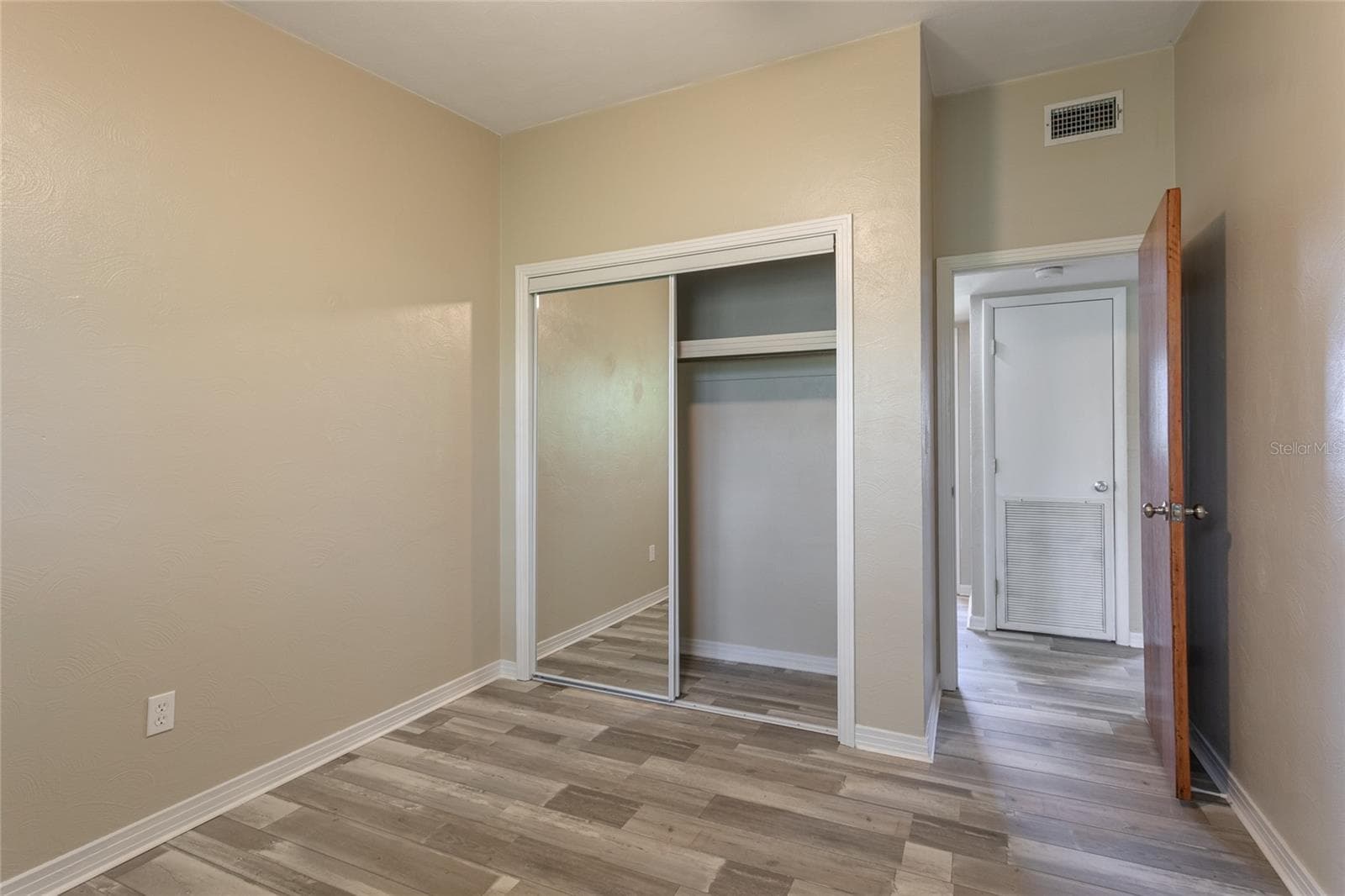 Single Family Residence at 6518 WALTON WAY, TAMPA, photo 18 of 36