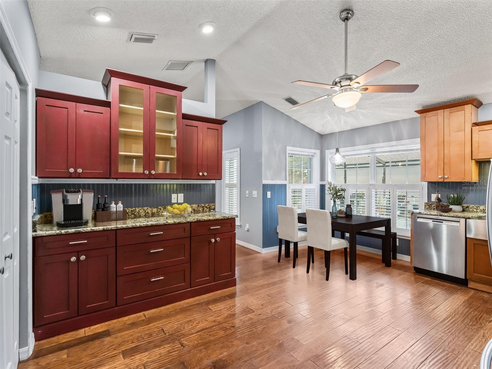 Virtually Staged - 17832 SE 115TH CT, SUMMERFIELD