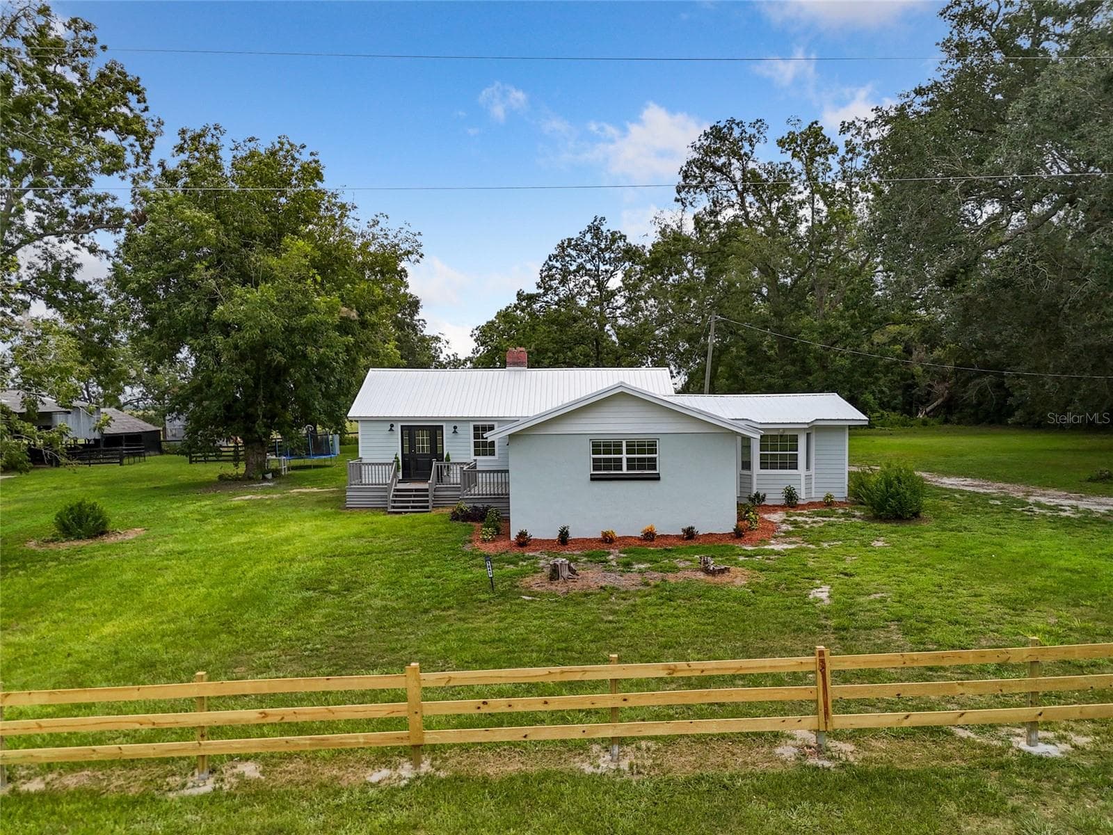 Front of Home - 1845 SW HALTIWANGER RD, LAKE CITY