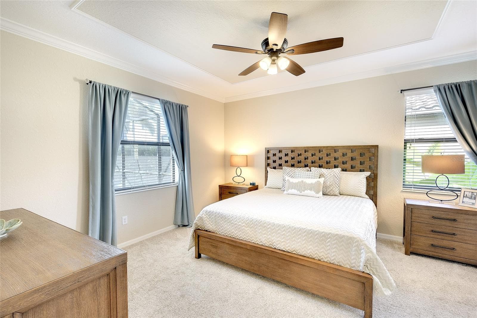 Spacious Owner's Retreat - 7130 QUIET CREEK DR, BRADENTON