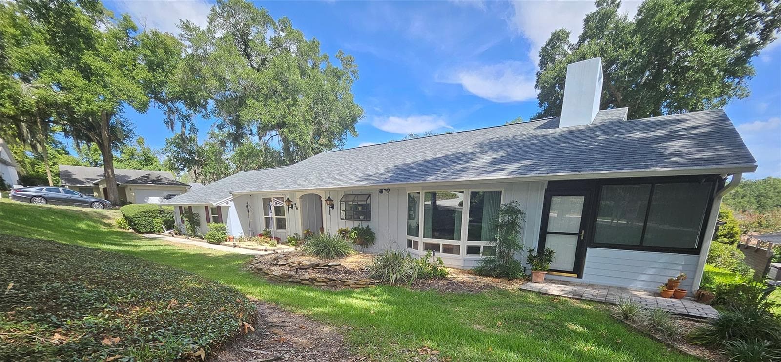 58 TOWNHILL DR
