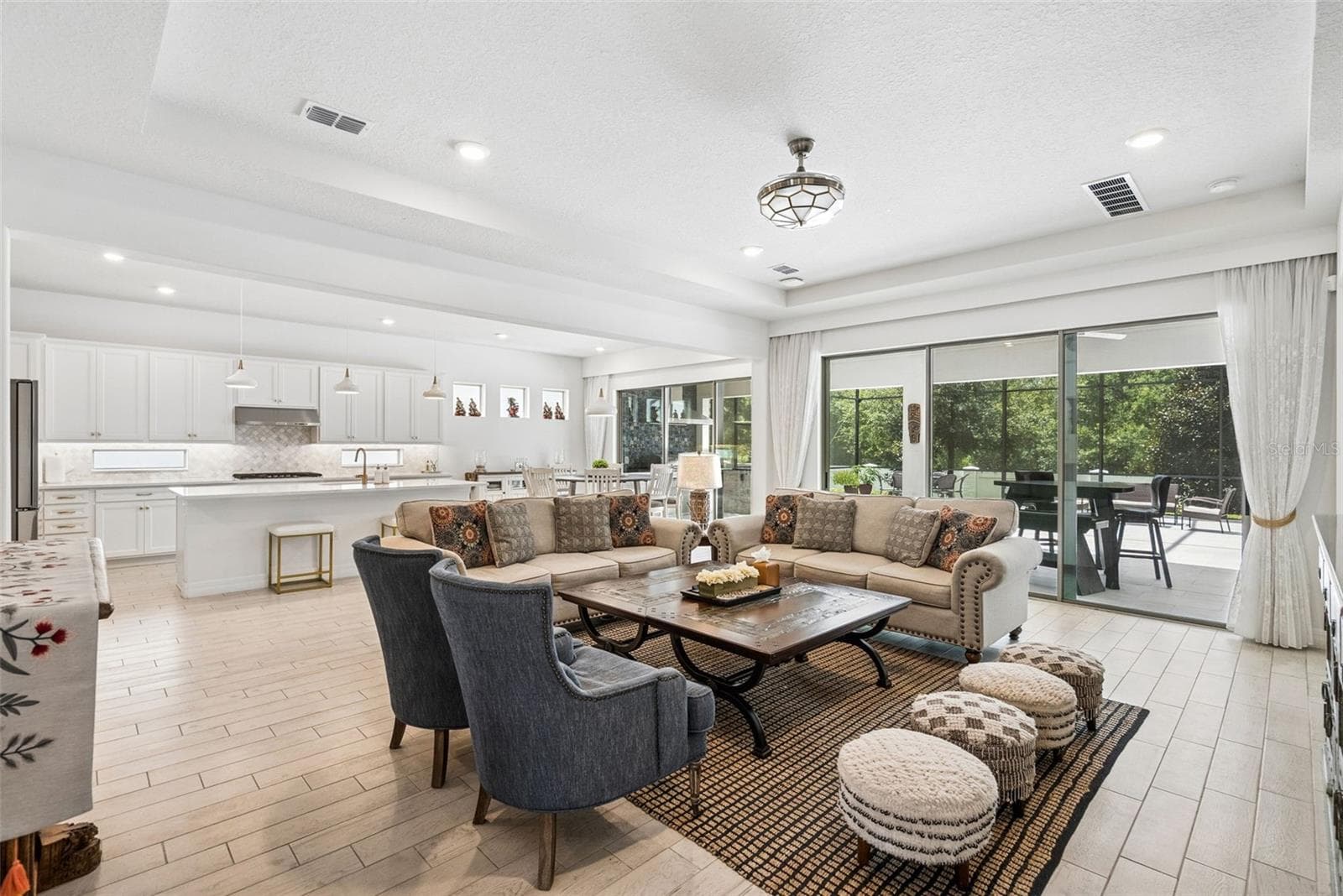 Single Family Residence at 7606 WANDERING WAY, ORLANDO, photo 9 of 100