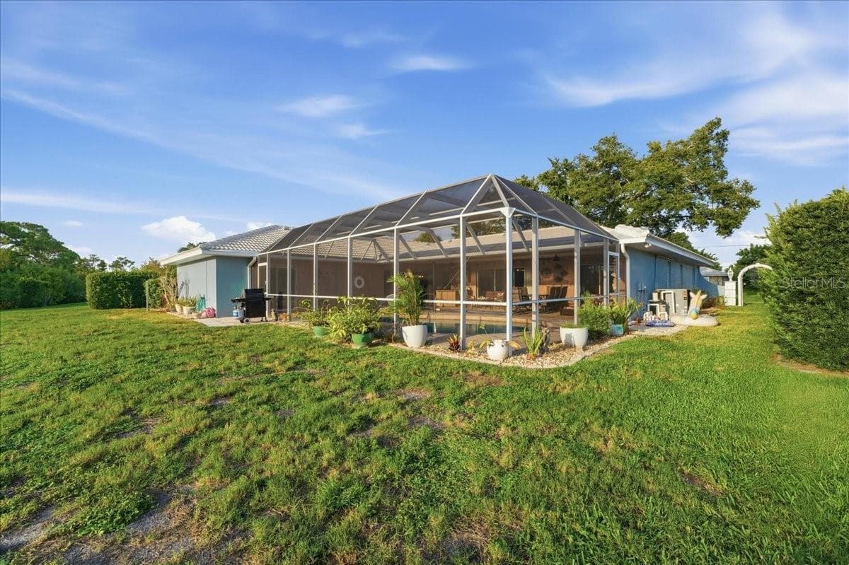 Single Family Residence at 413 SIGNORELLI DR, NOKOMIS, photo 42 of 44