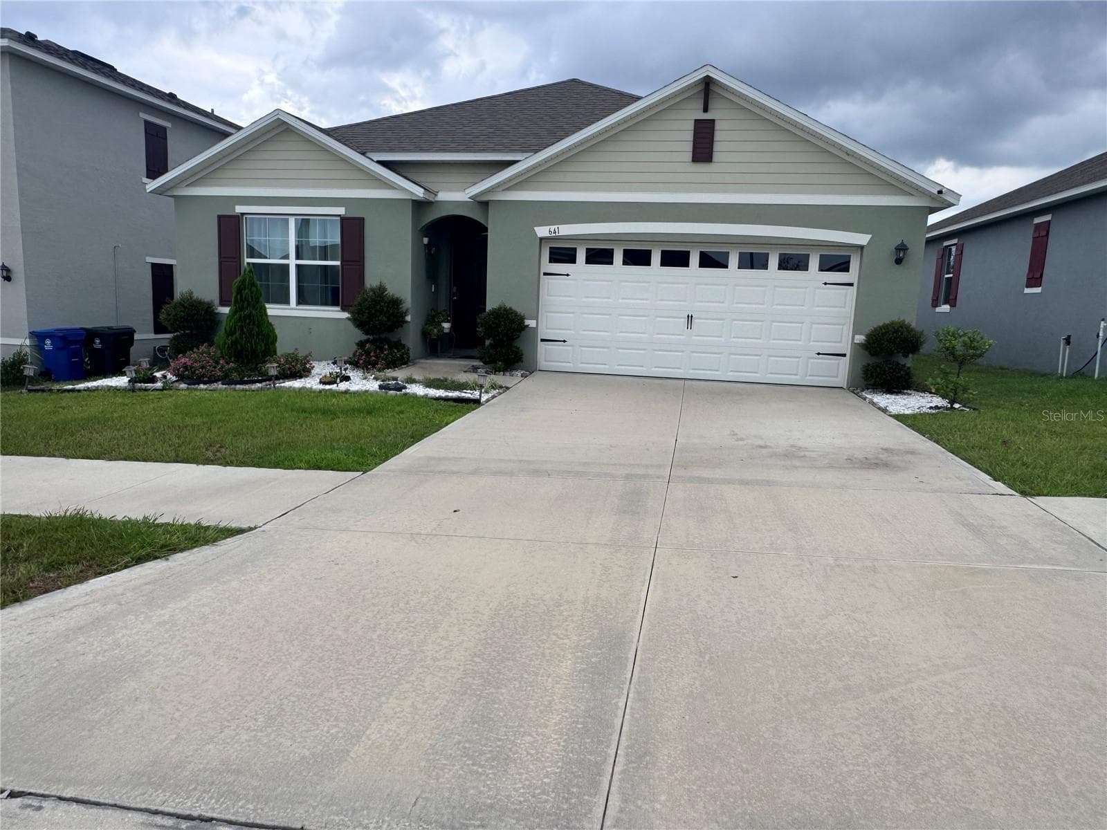 Single Family Residence at 641 GRIFFON AVE, LAKE ALFRED, photo 2 of 46