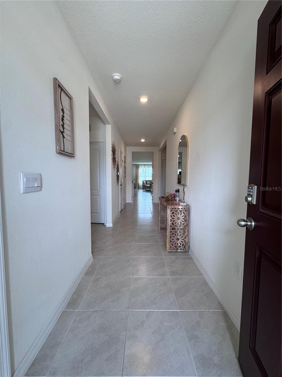 Single Family Residence at 641 GRIFFON AVE, LAKE ALFRED, photo 8 of 46