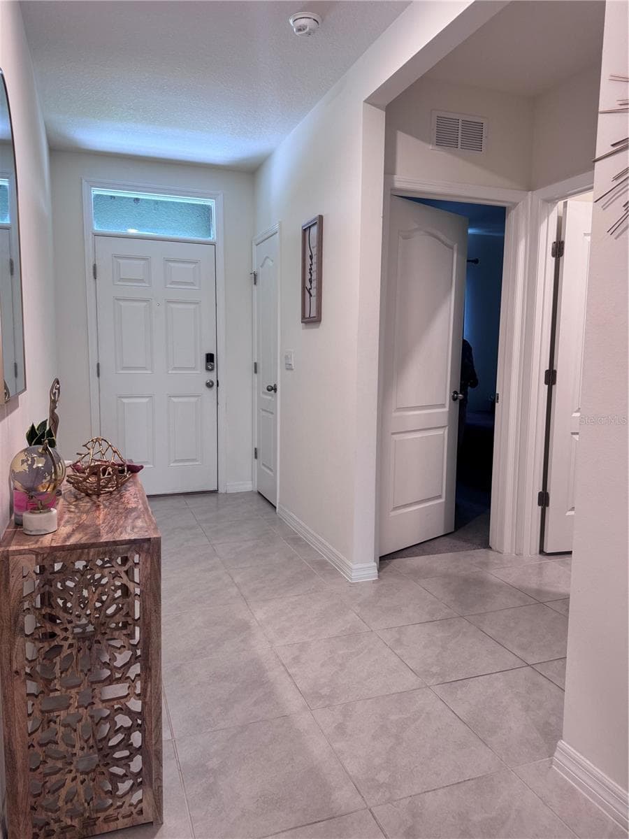Single Family Residence at 641 GRIFFON AVE, LAKE ALFRED, photo 10 of 46