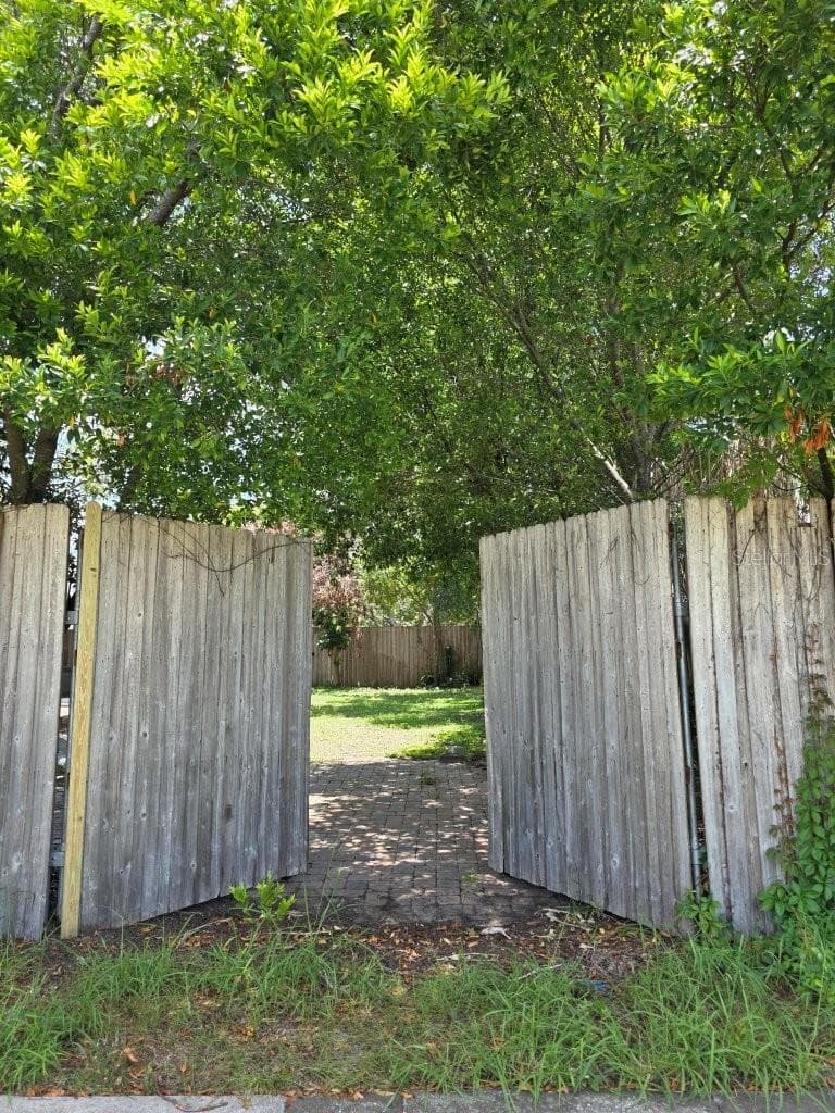Single Family Residence at 7005 TALBOT DR, ORLANDO, photo 34 of 42