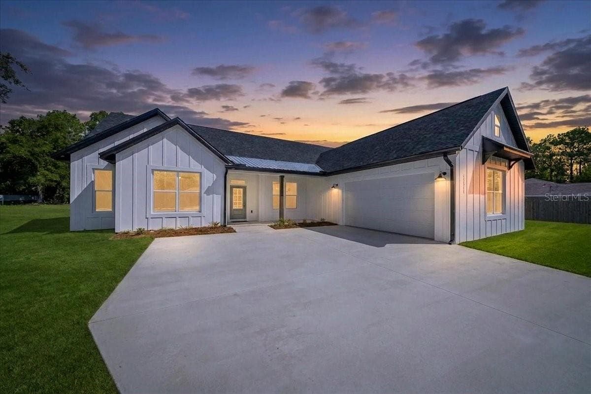 Single Family Residence at 13511 SW 64TH ST RD, OCALA, photo 3 of 65