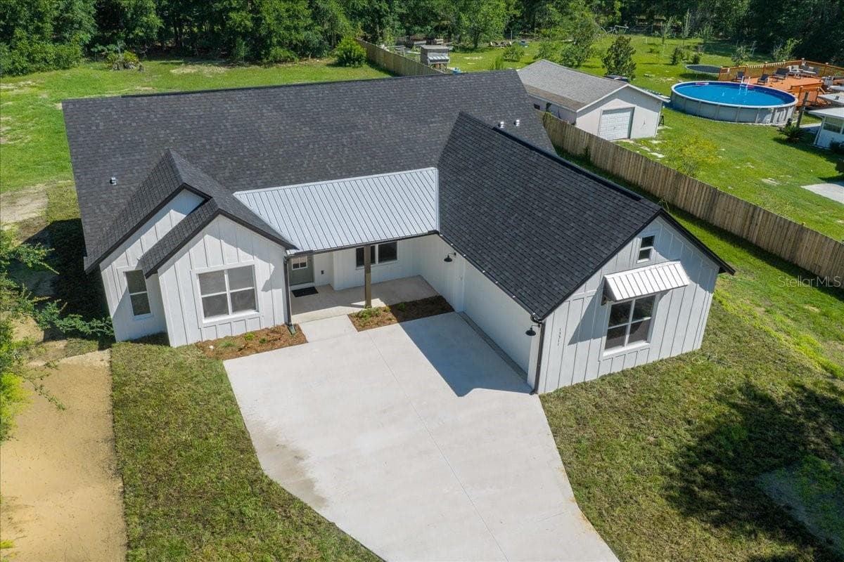 Single Family Residence at 13511 SW 64TH ST RD, OCALA, photo 10 of 65