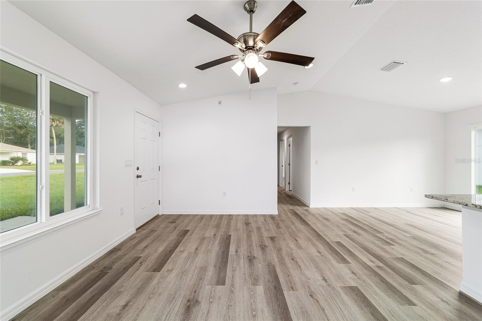 Single Family Residence at 34 MAPLE LN, OCKLAWAHA, photo 12 of 45