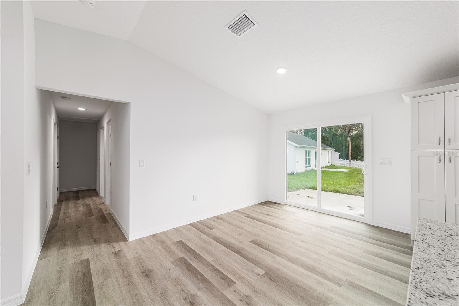 Single Family Residence at 34 MAPLE LN, OCKLAWAHA, photo 20 of 45