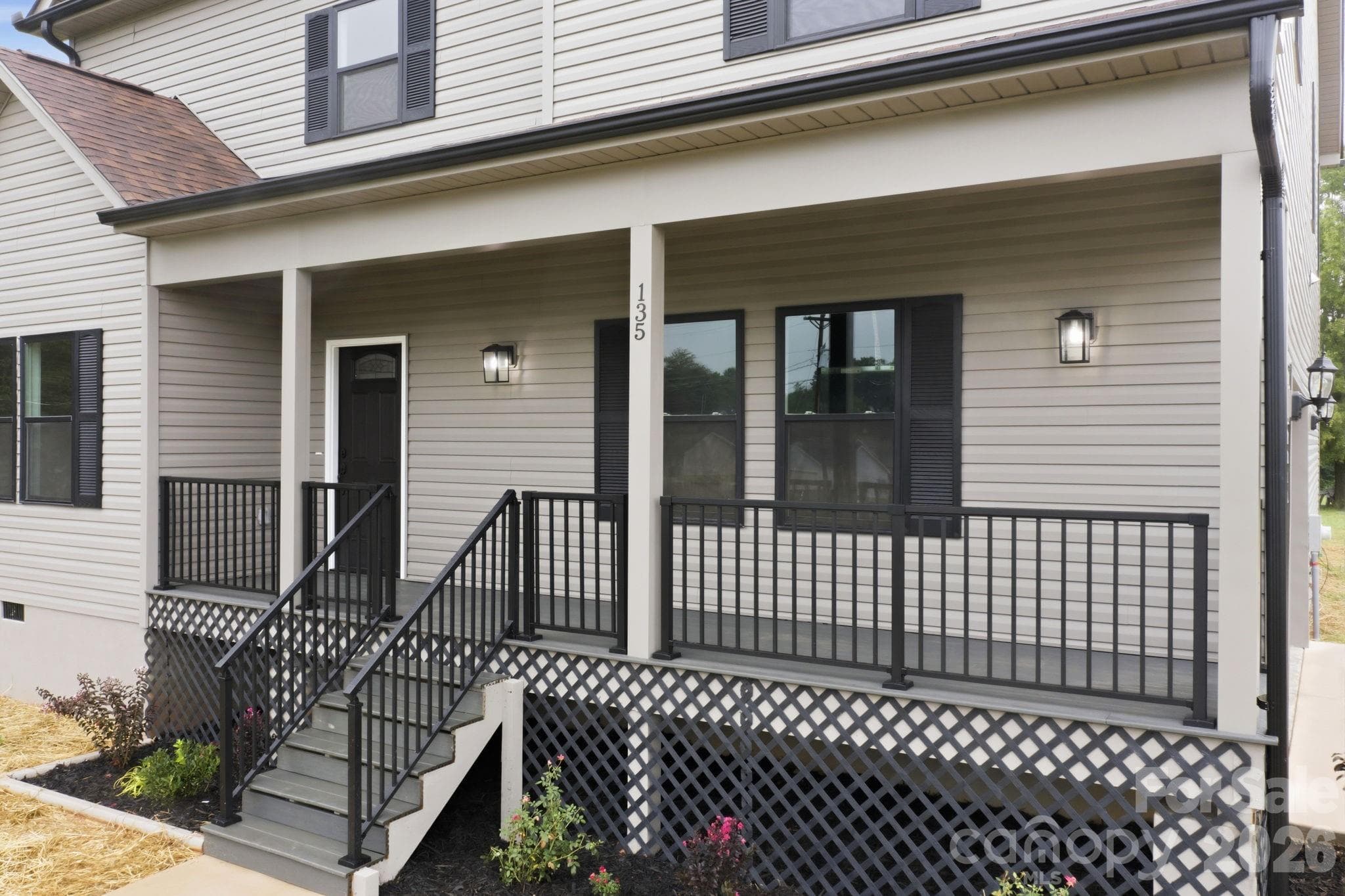Single Family Residence at Statesville, photo 4 of 42