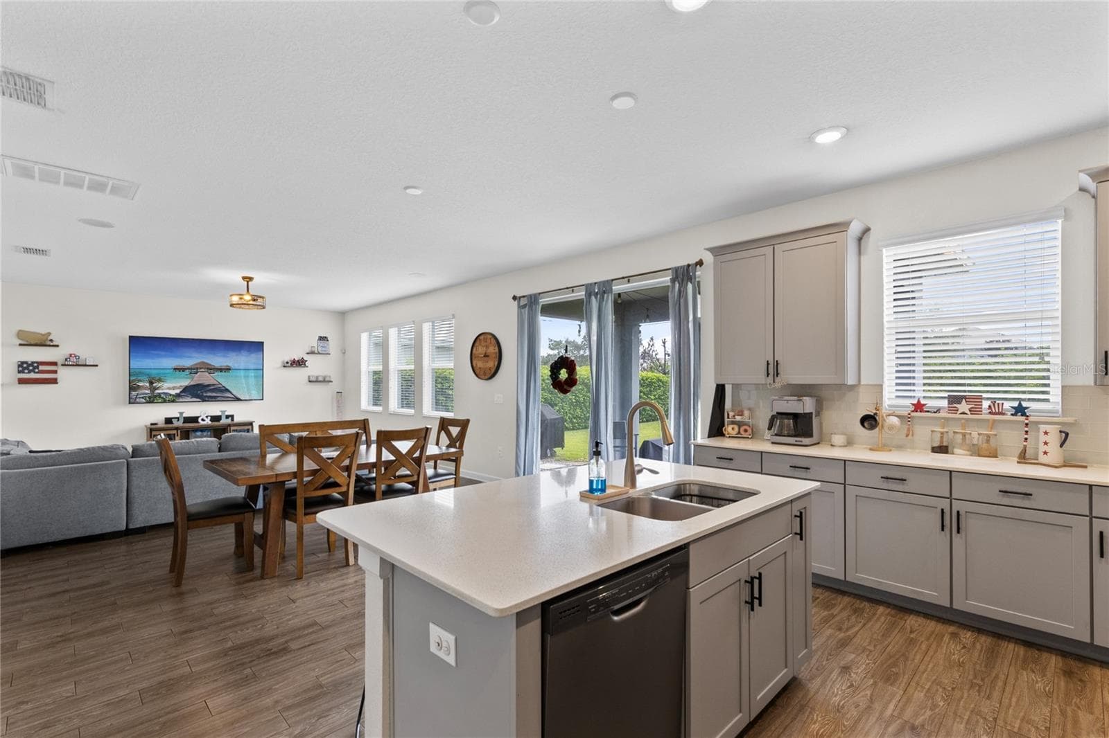 Single Family Residence at 12016 FICTION AVE, ORLANDO, photo 9 of 35