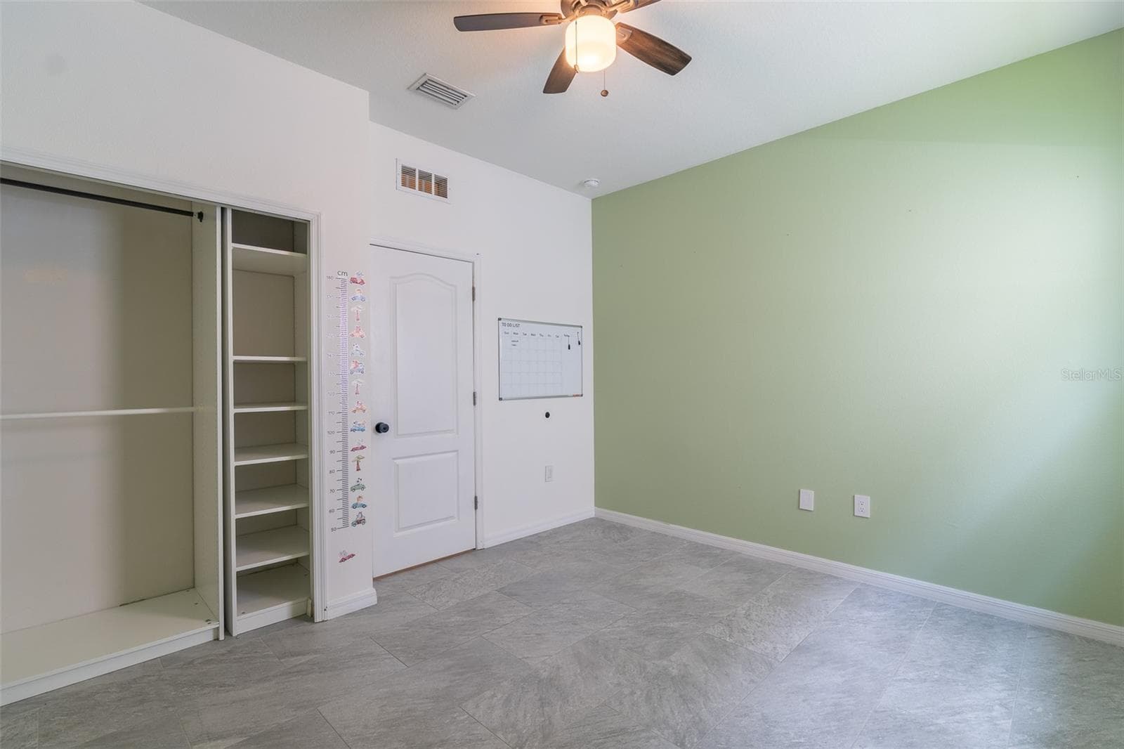 Single Family Residence at 12152 LEDBURY COMMONS DR, GIBSONTON, photo 20 of 43