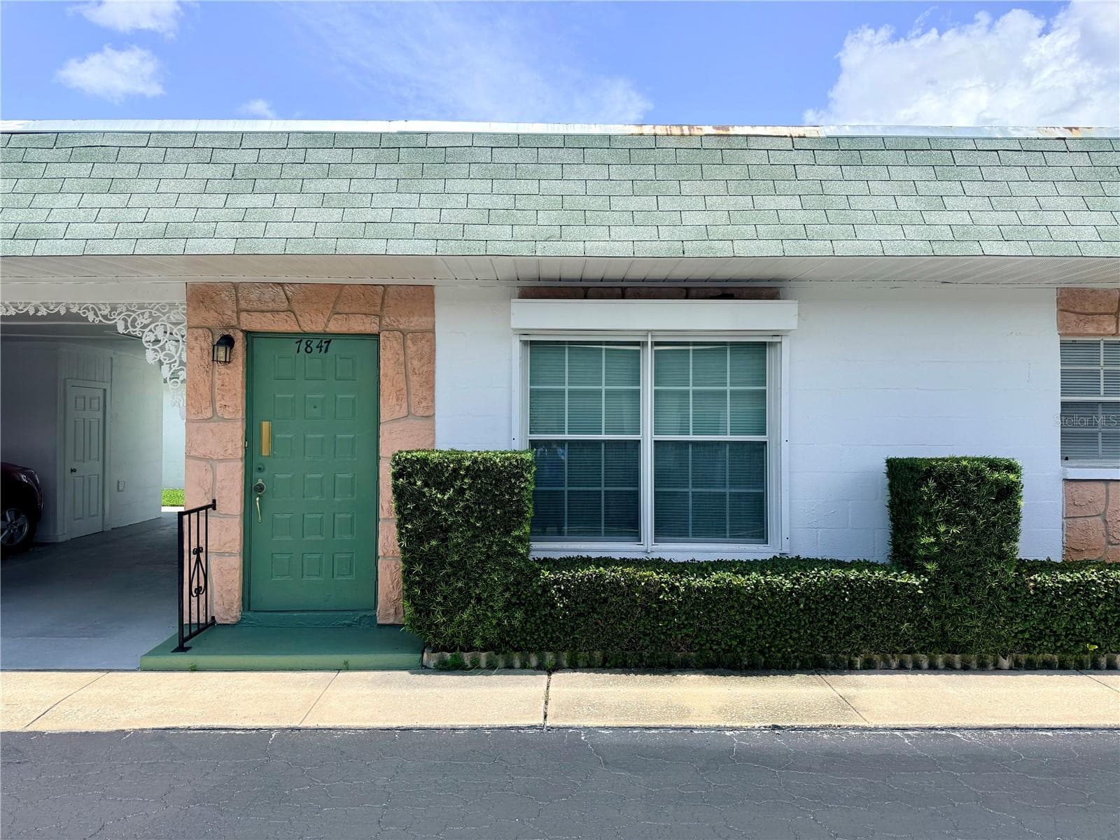 Villa at 7847 39TH TER N, ST PETERSBURG, photo 2 of 22
