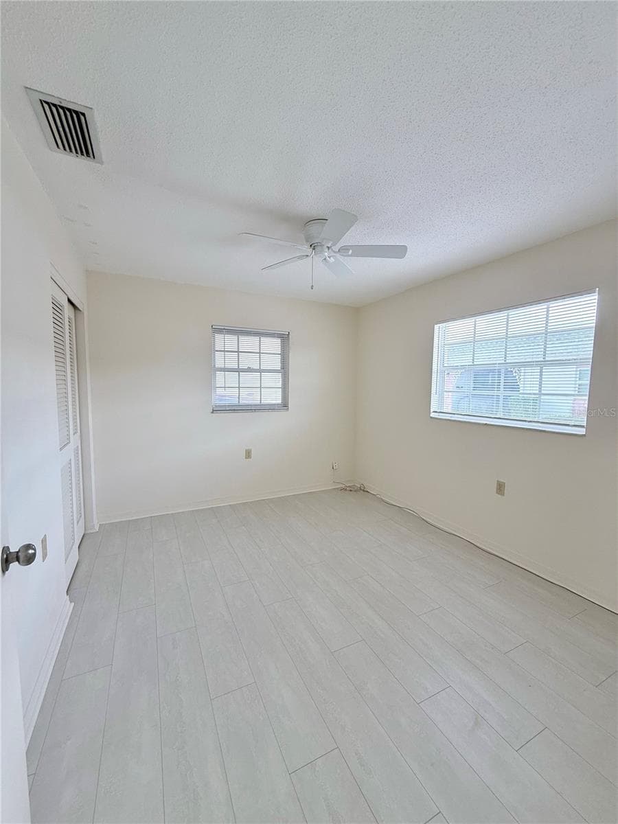 Villa at 7847 39TH TER N, ST PETERSBURG, photo 9 of 22