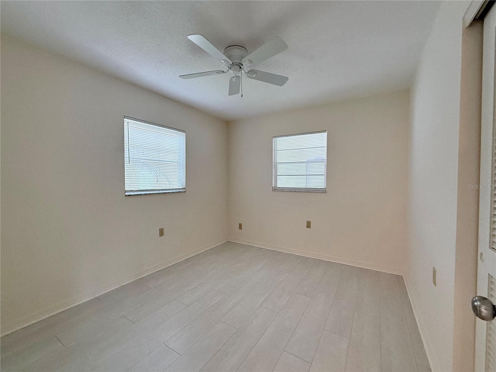 Villa at 7847 39TH TER N, ST PETERSBURG, photo 10 of 22