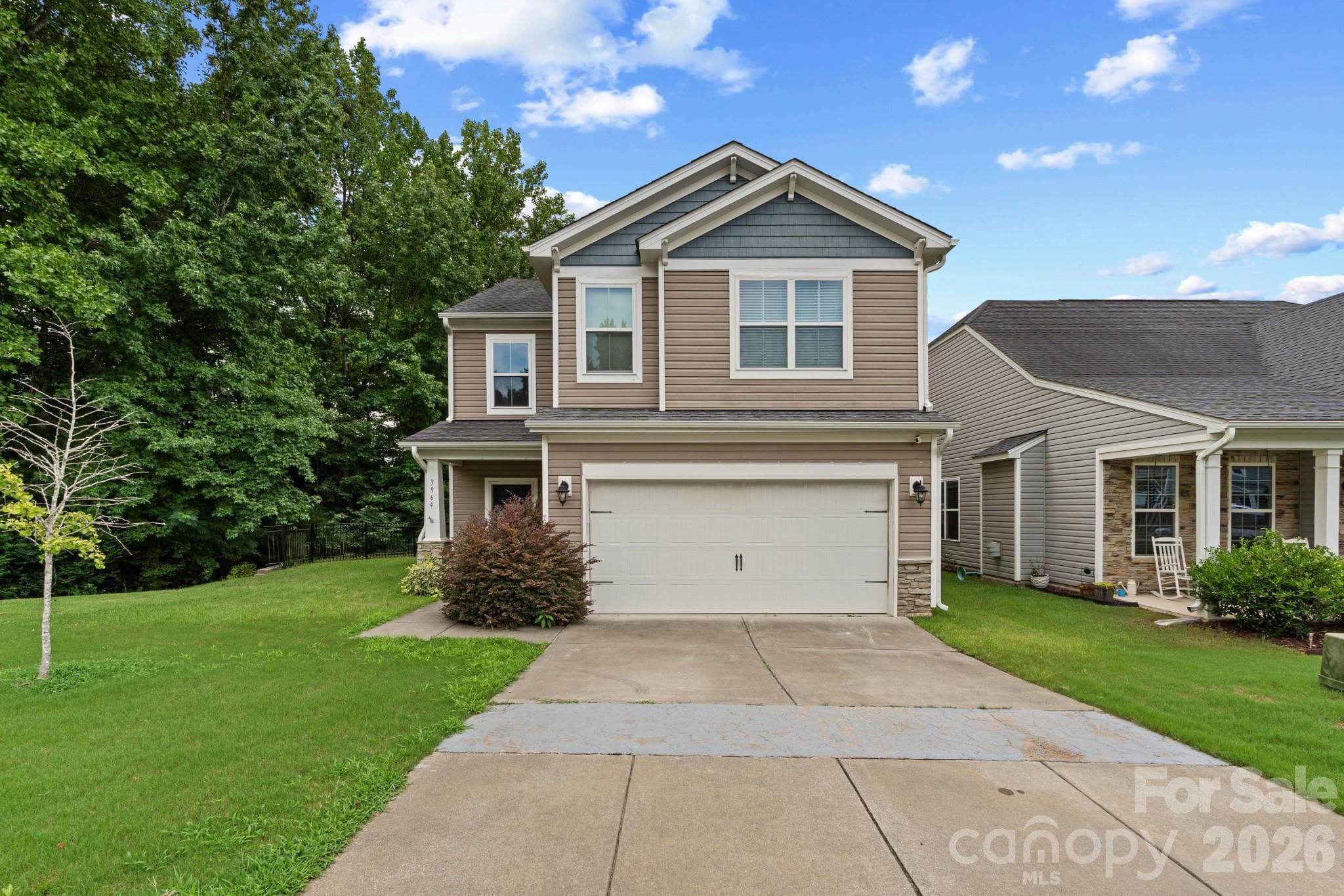 Single Family Residence at 3964 White Kestrel Drive, Raleigh, photo 3 of 35