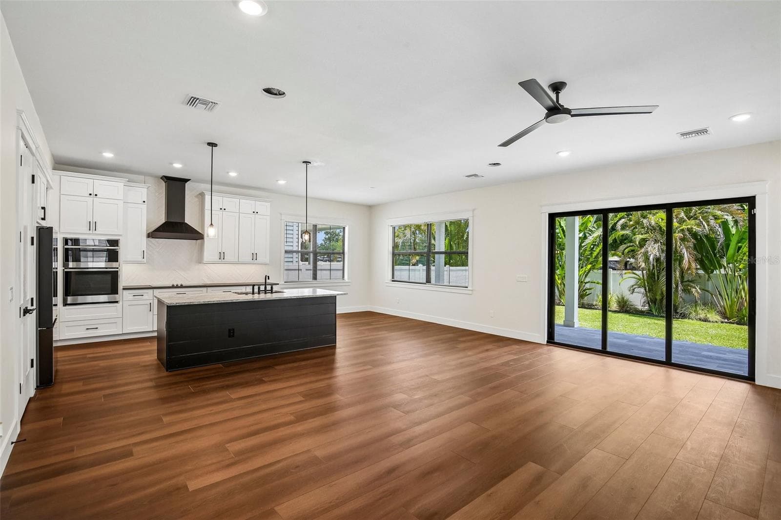 Open Kitchen - 3819 71ST ST N, ST PETERSBURG