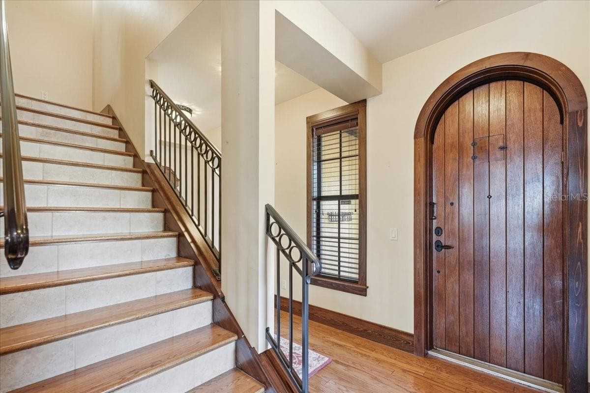 Foyer - 1719 7TH ST, SARASOTA