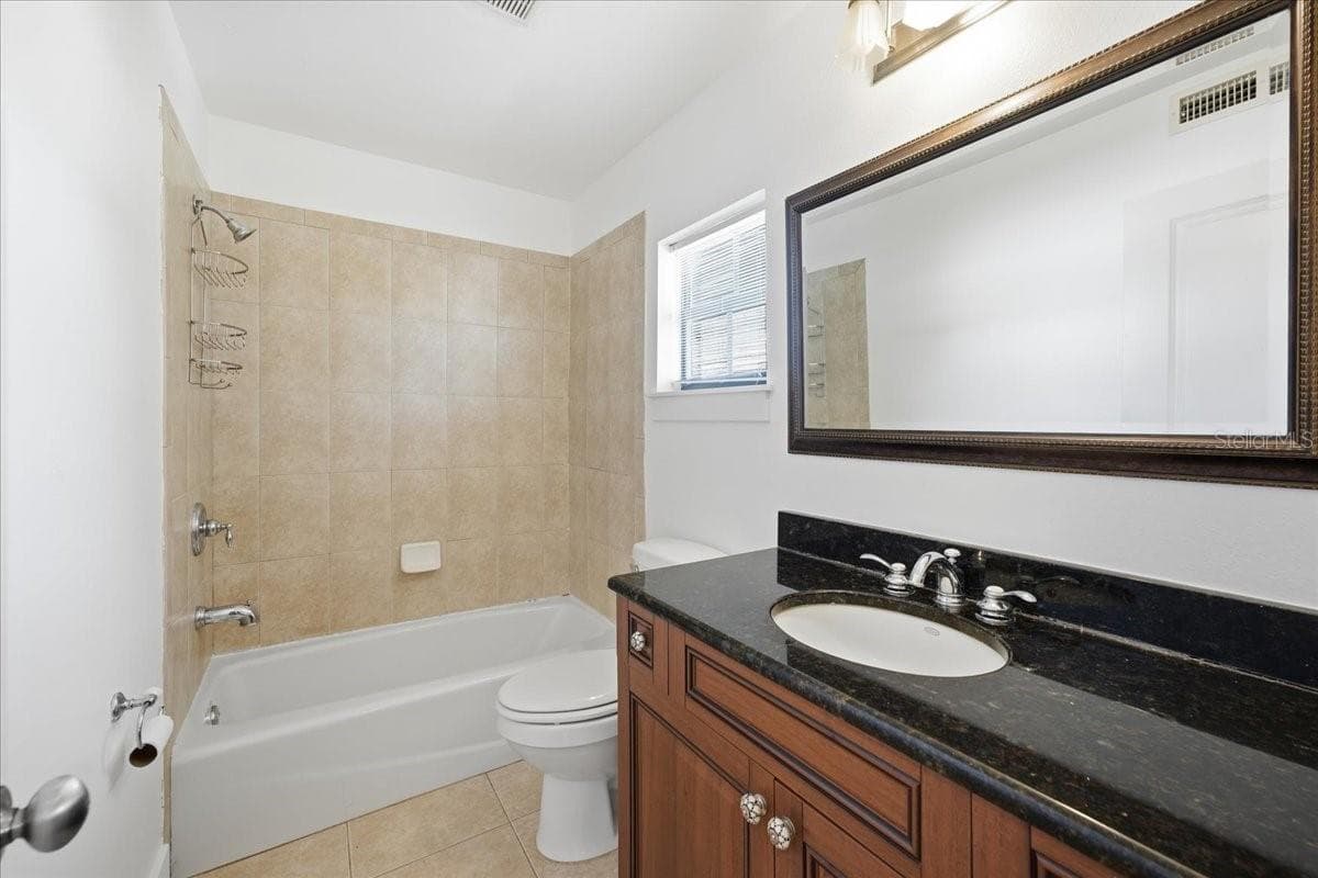 Full Bathroom In Casita - 1719 7TH ST, SARASOTA
