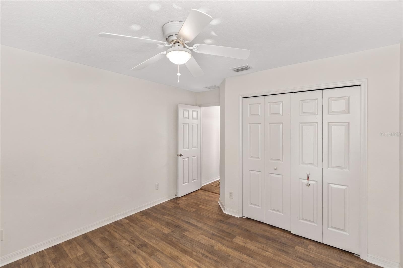 Single Family Residence at 3393 BALTIC SEA BLVD, TAVARES, photo 17 of 40