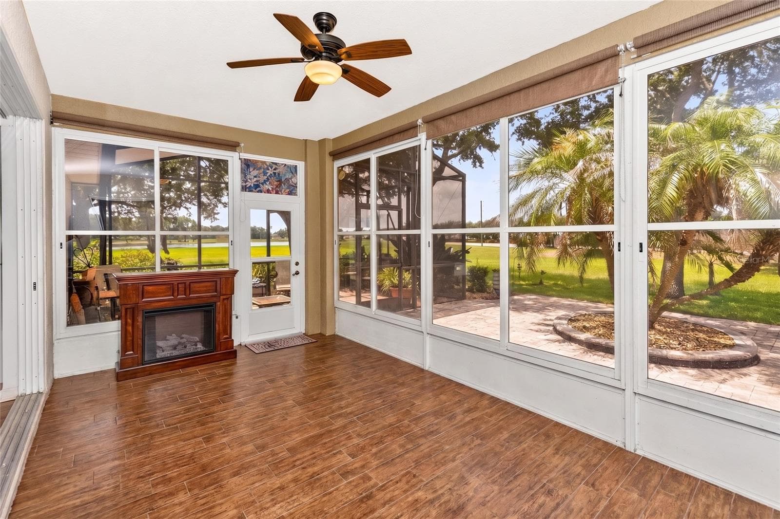 Single Family Residence at 3393 BALTIC SEA BLVD, TAVARES, photo 28 of 40