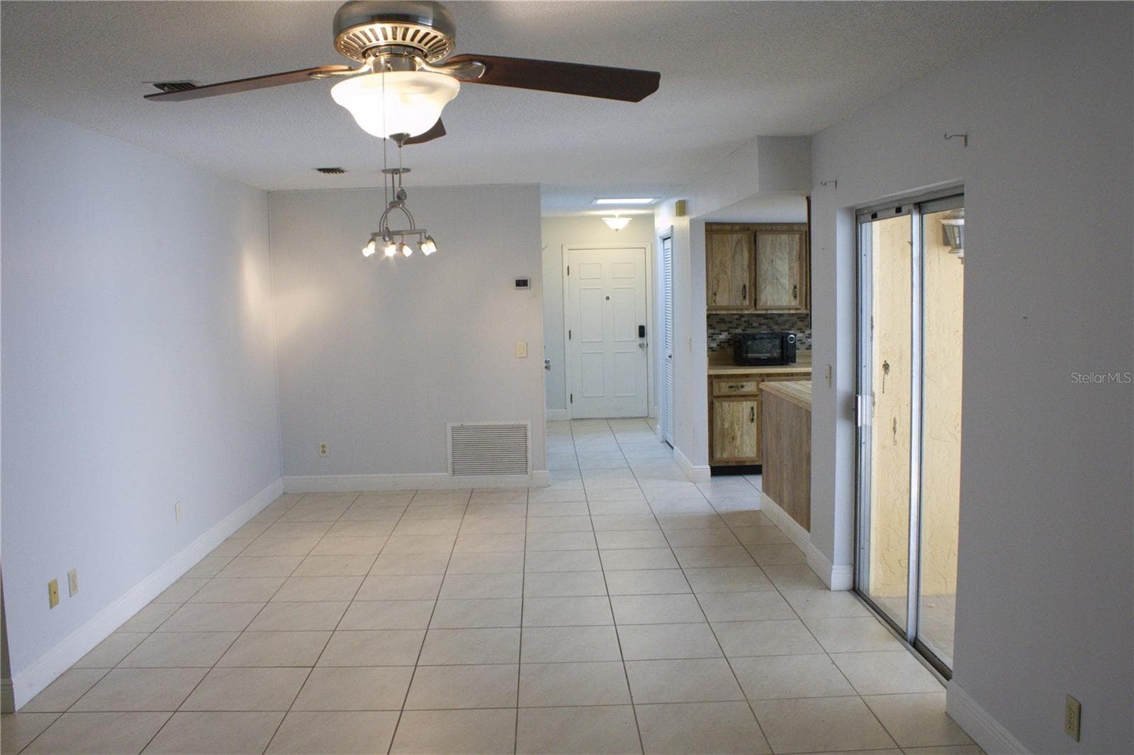 Single Family Residence at 3740 HAWTHORNE LN, WINTER PARK, photo 11 of 35