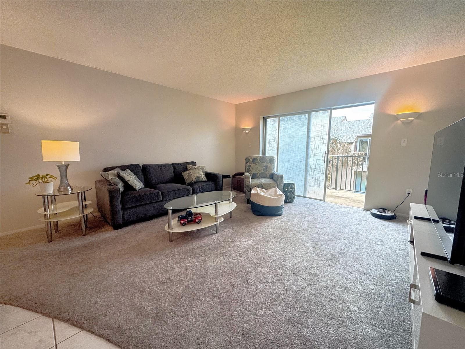 Condominium at 4215 E BAY DR #1602D, CLEARWATER, photo 4 of 19