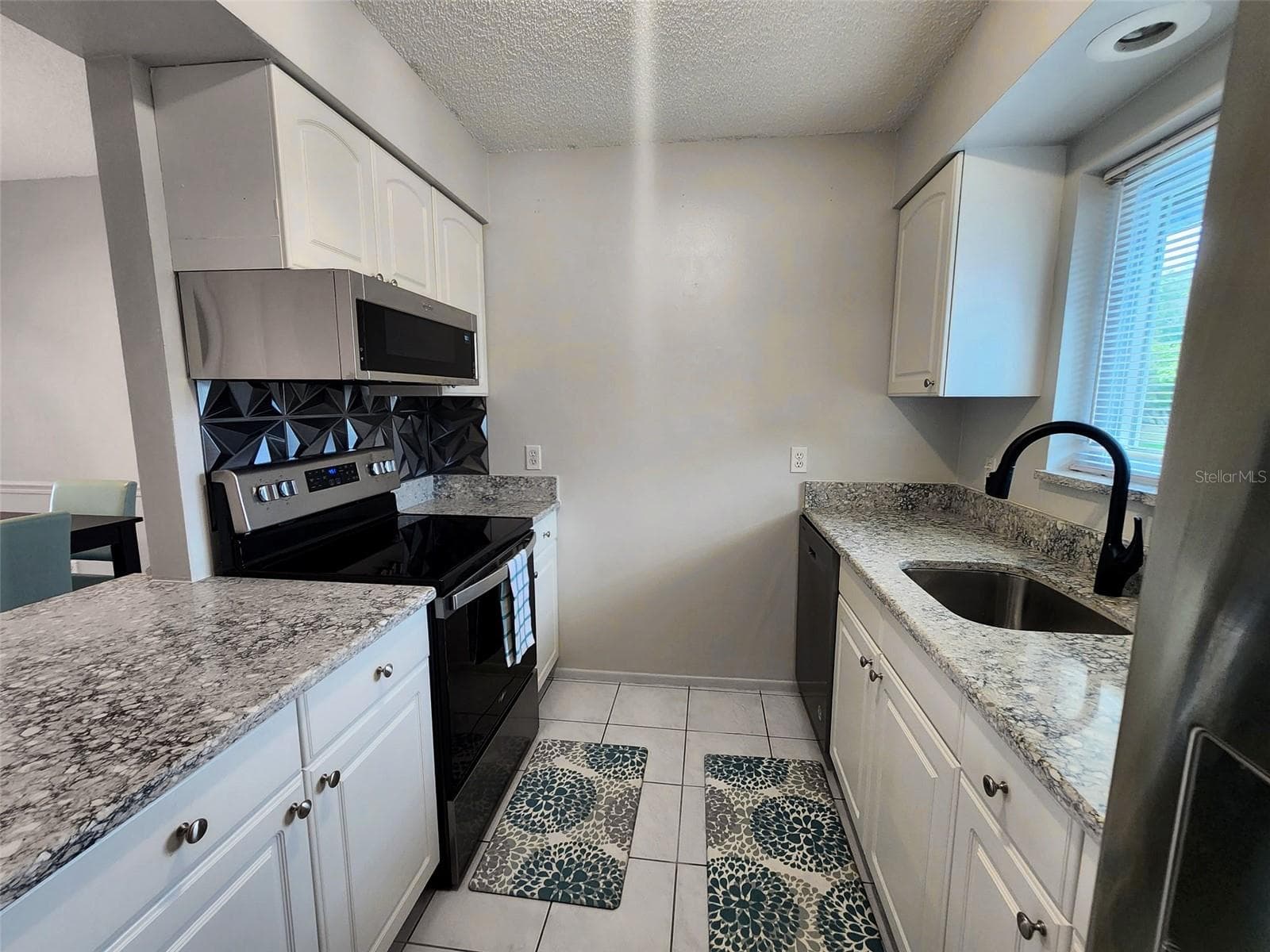 Condominium at 4215 E BAY DR #1602D, CLEARWATER, photo 8 of 19