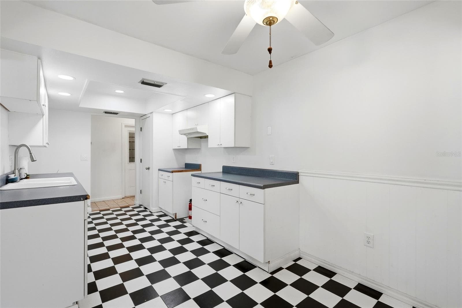 DINETTE - 2711 GULF GATE DR, SARASOTA