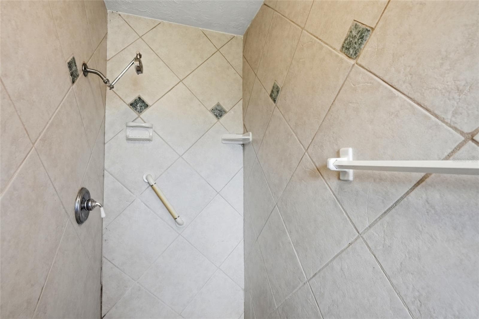 Single Family Residence at 2711 GULF GATE DR, SARASOTA, photo 15 of 30