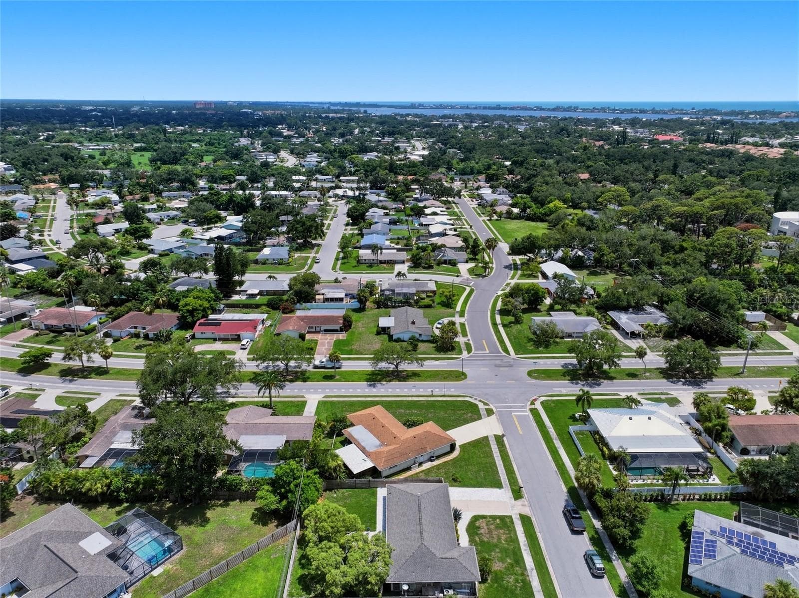 Single Family Residence at 2711 GULF GATE DR, SARASOTA, photo 30 of 30