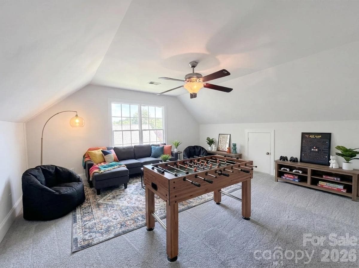 Virtually Staged - 4990 Sagittarius Circle, Denver
