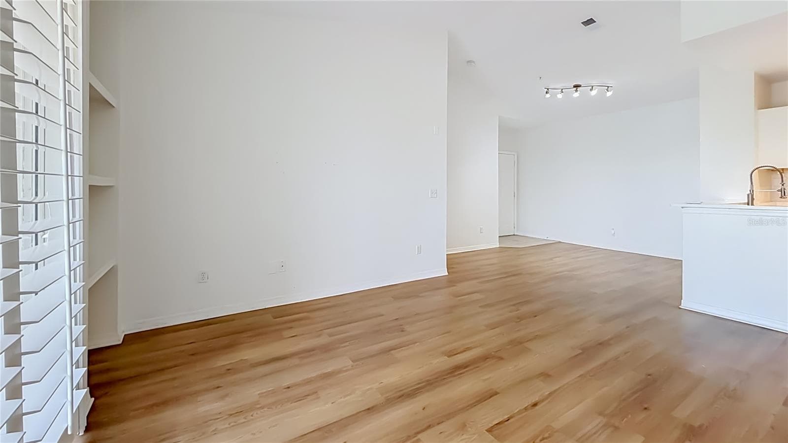 Condominium at 2615 MAITLAND CROSSING WAY #303, ORLANDO, photo 7 of 40