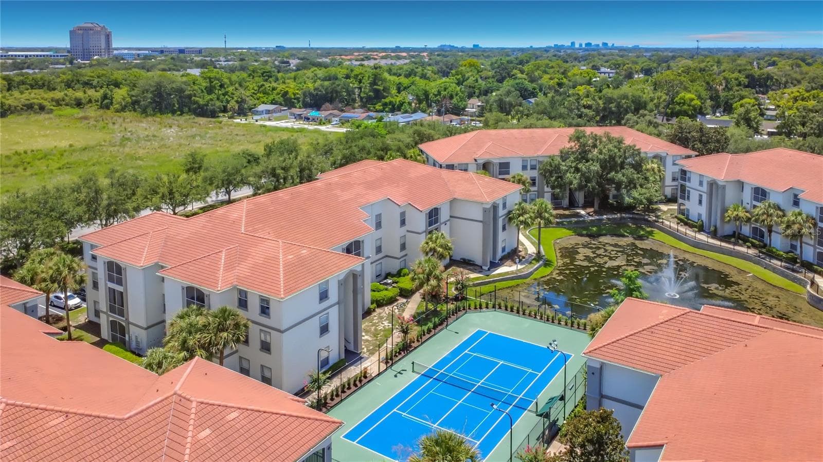Condominium at 2615 MAITLAND CROSSING WAY #303, ORLANDO, photo 37 of 40