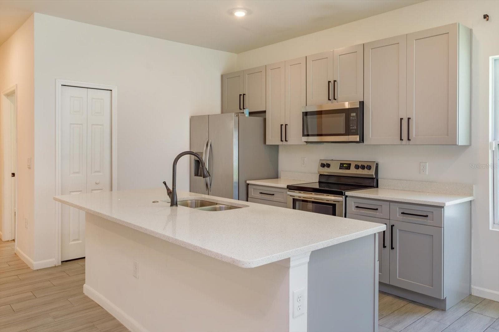 Single Family Residence at 1022 36TH, ORLANDO, photo 3 of 22