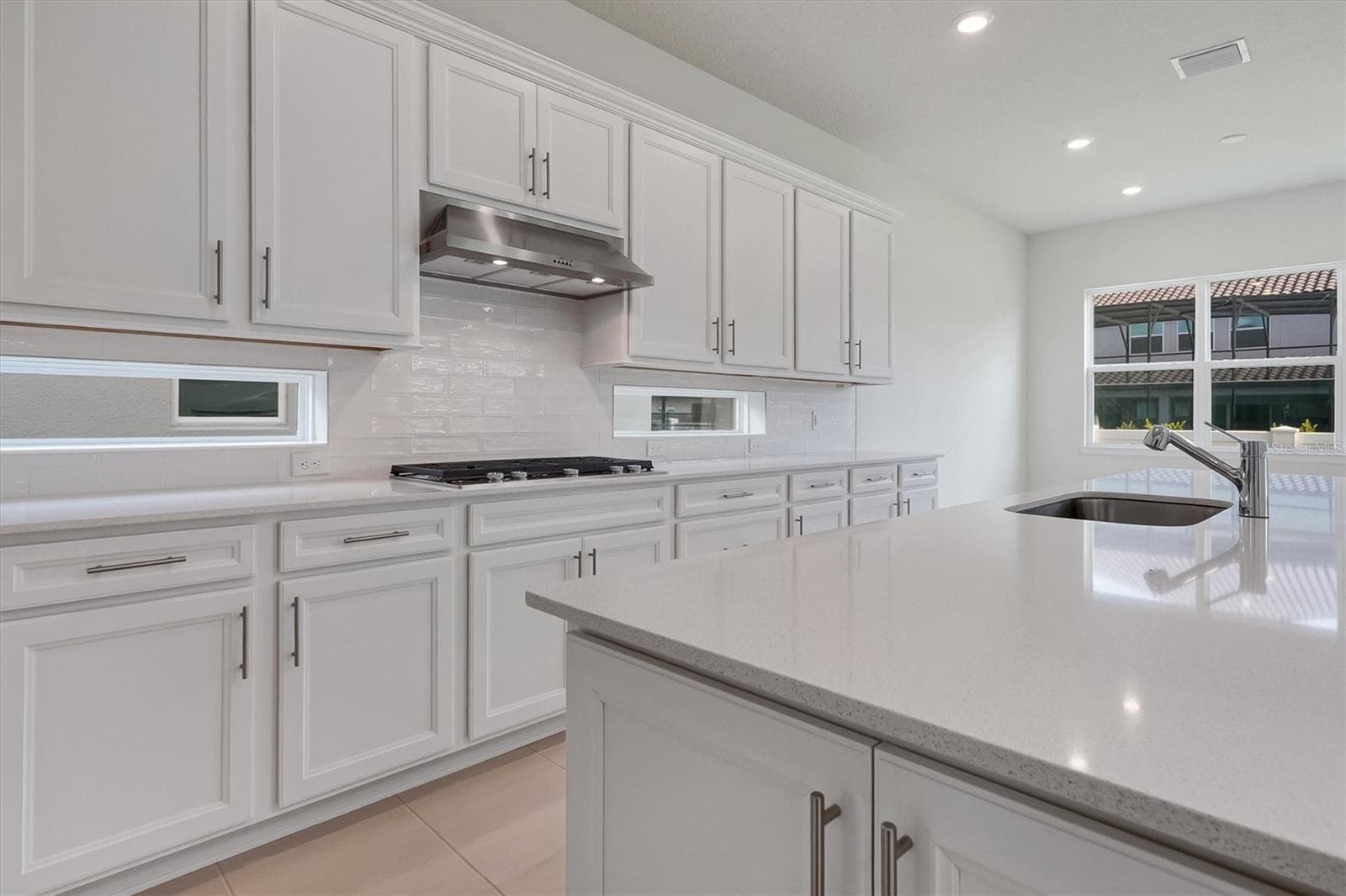 Single Family Residence at 8399 PARK CLIFF WAY, ORLANDO, photo 14 of 65
