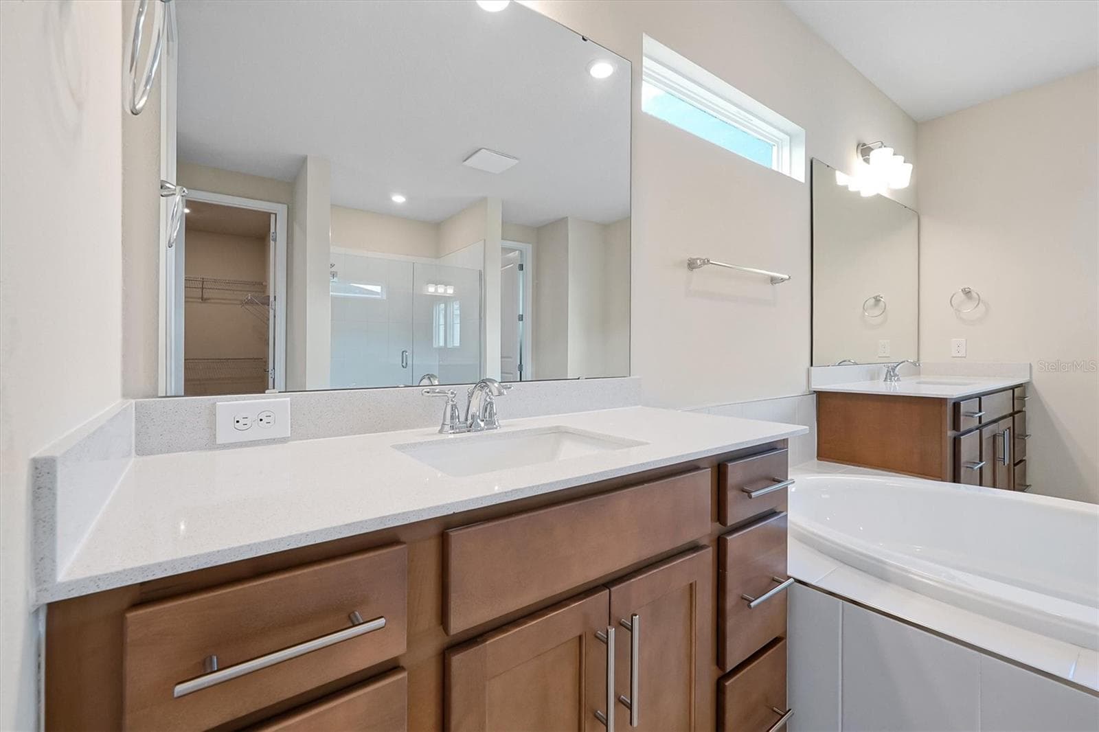 Single Family Residence at 8399 PARK CLIFF WAY, ORLANDO, photo 32 of 65