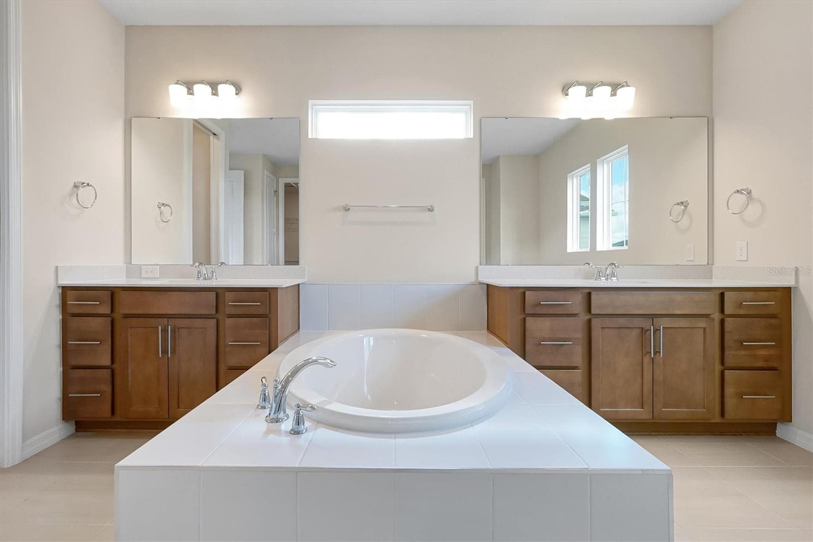 Single Family Residence at 8399 PARK CLIFF WAY, ORLANDO, photo 33 of 65