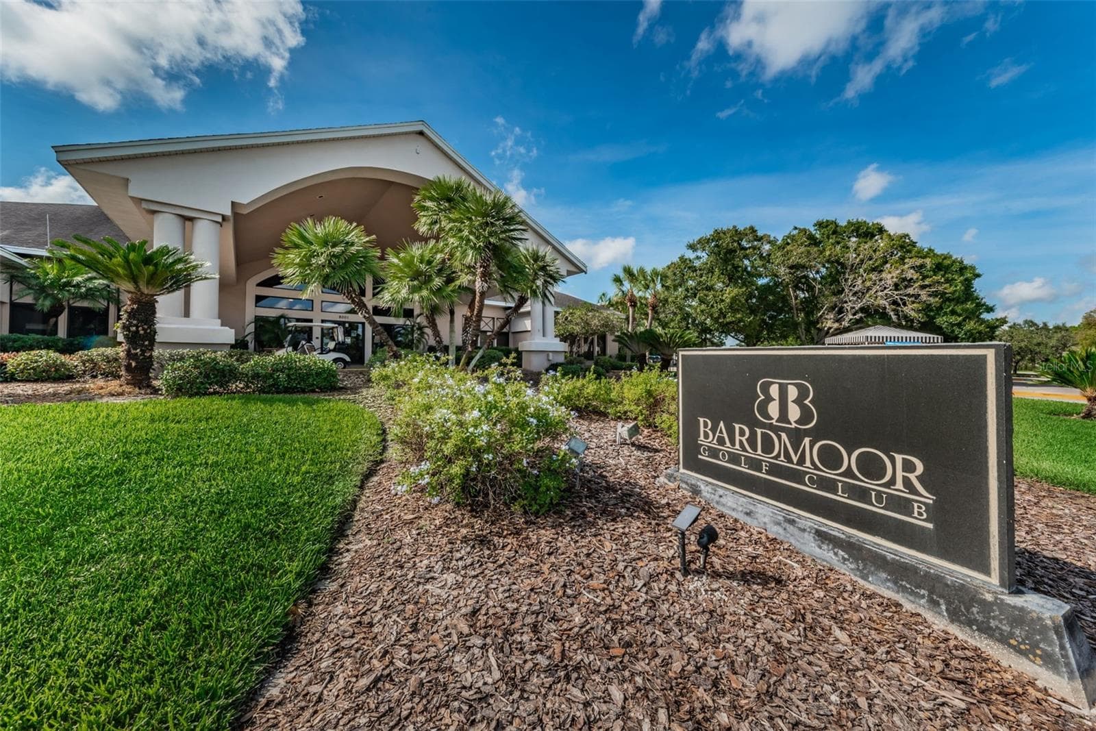 Bardmoor Clubhouse for tennis and pickleball! Open to the Public - 10479 LONGWOOD DR, SEMINOLE