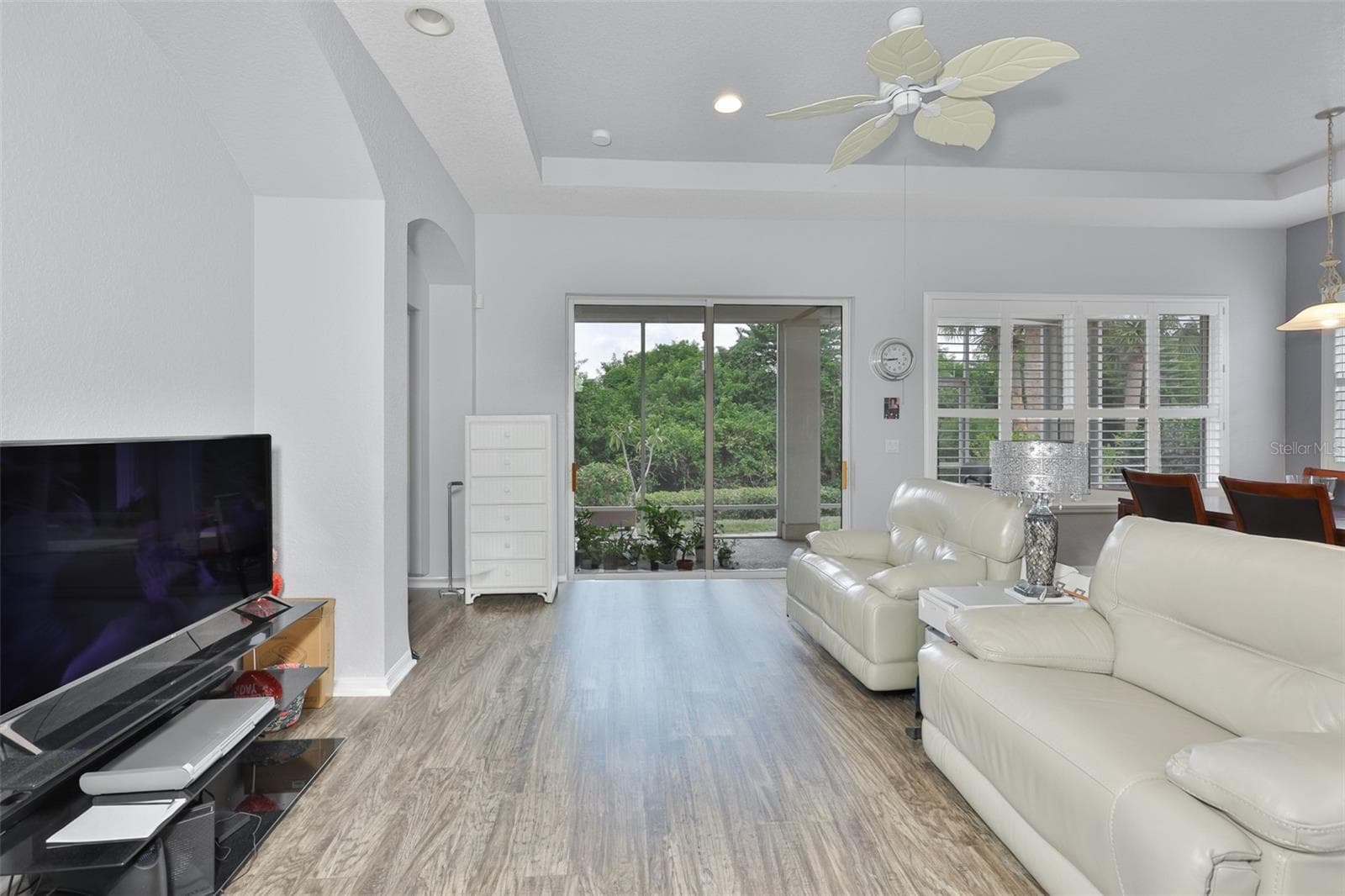 Single Family Residence at 1050 REGAL MANOR WAY, SUN CITY CENTER, photo 3 of 47
