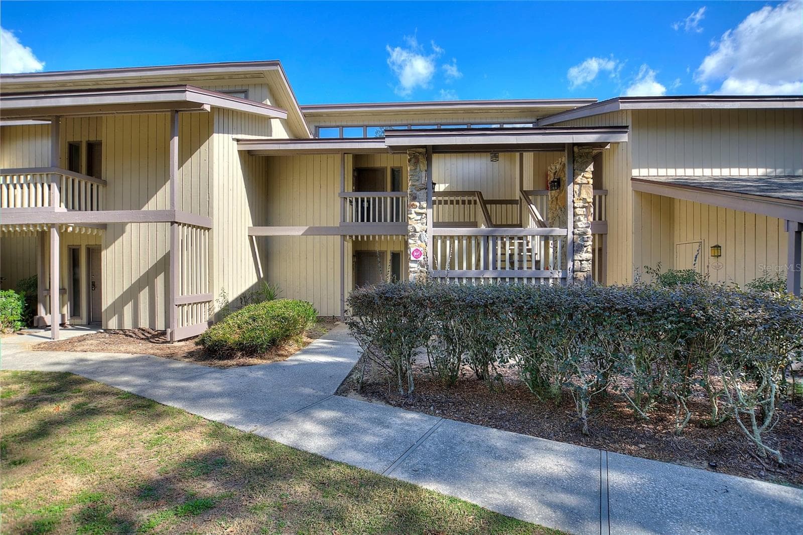 907 TENNIS WAY #3147/8
