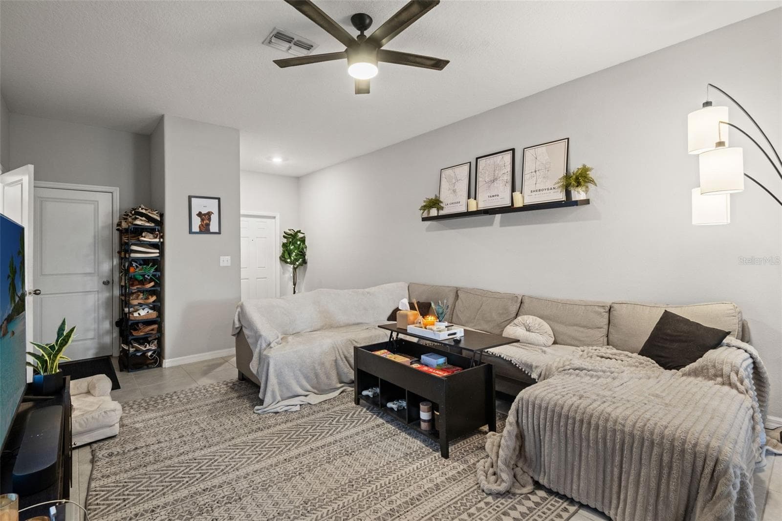 Townhouse at 7627 FRENCH MARIGOLD AVE, TAMPA, photo 5 of 70