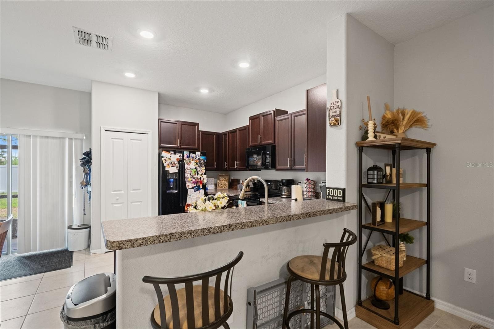Townhouse at 7627 FRENCH MARIGOLD AVE, TAMPA, photo 15 of 70