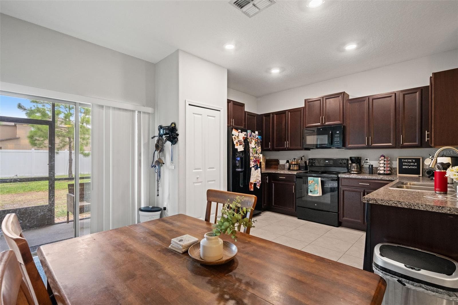 Townhouse at 7627 FRENCH MARIGOLD AVE, TAMPA, photo 16 of 70