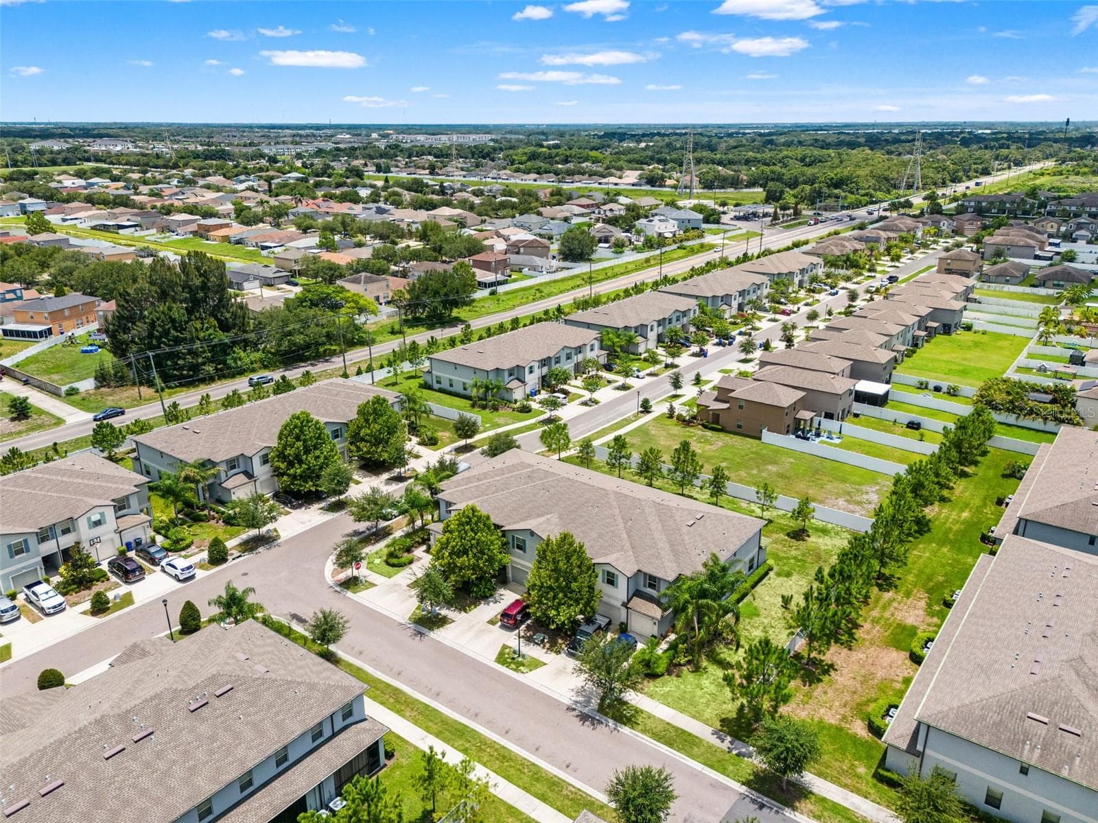 Townhouse at 7627 FRENCH MARIGOLD AVE, TAMPA, photo 61 of 70