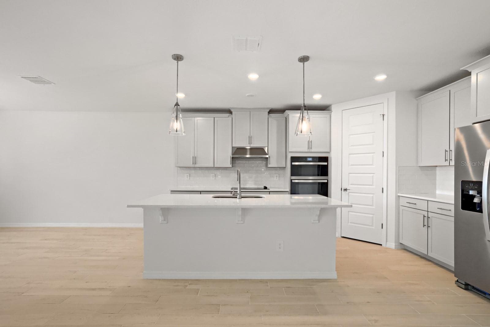 Single Family Residence at 2332 CITRUS BLOOM DR, BARTOW, photo 16 of 34