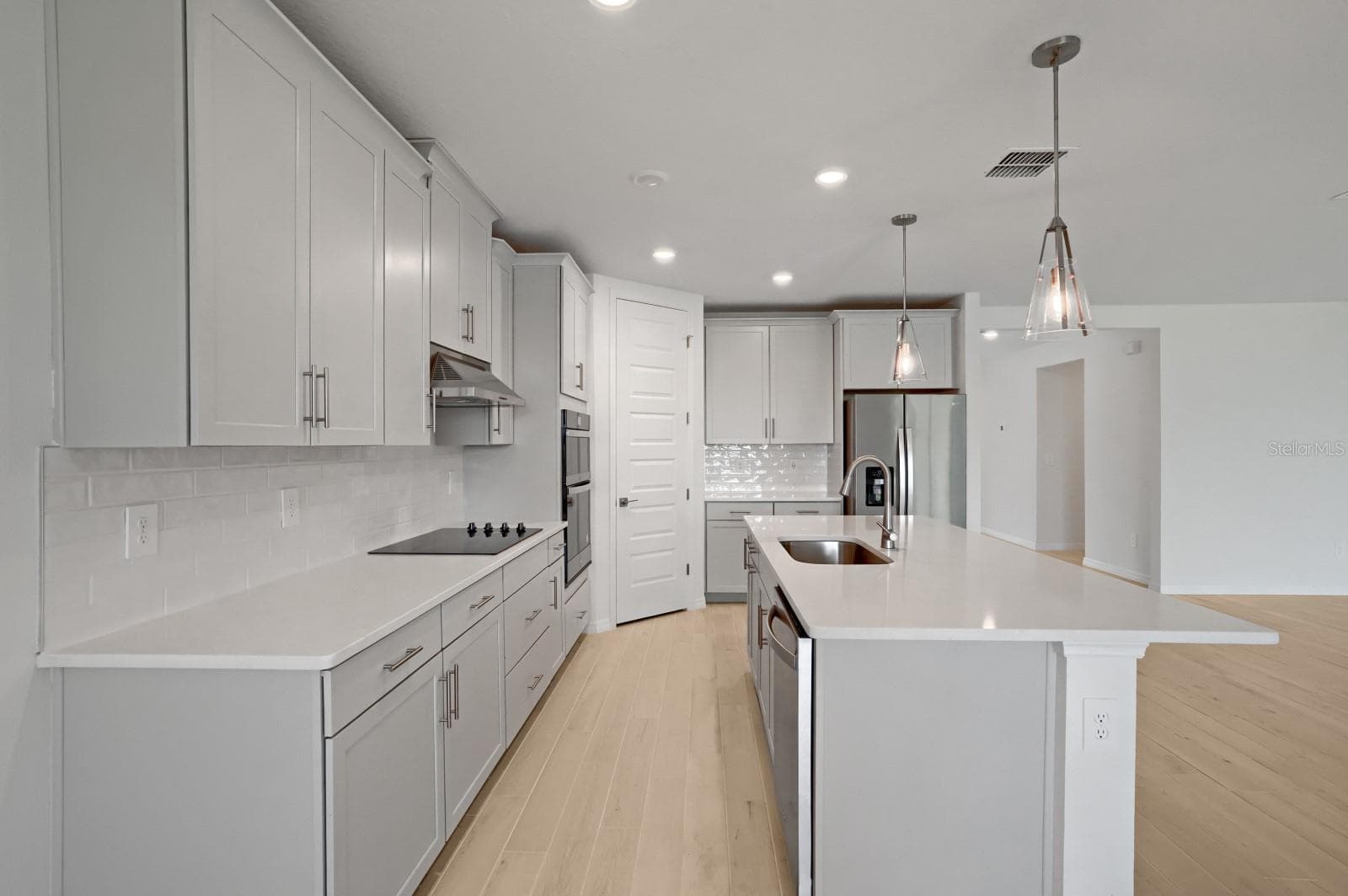 Single Family Residence at 2332 CITRUS BLOOM DR, BARTOW, photo 18 of 34
